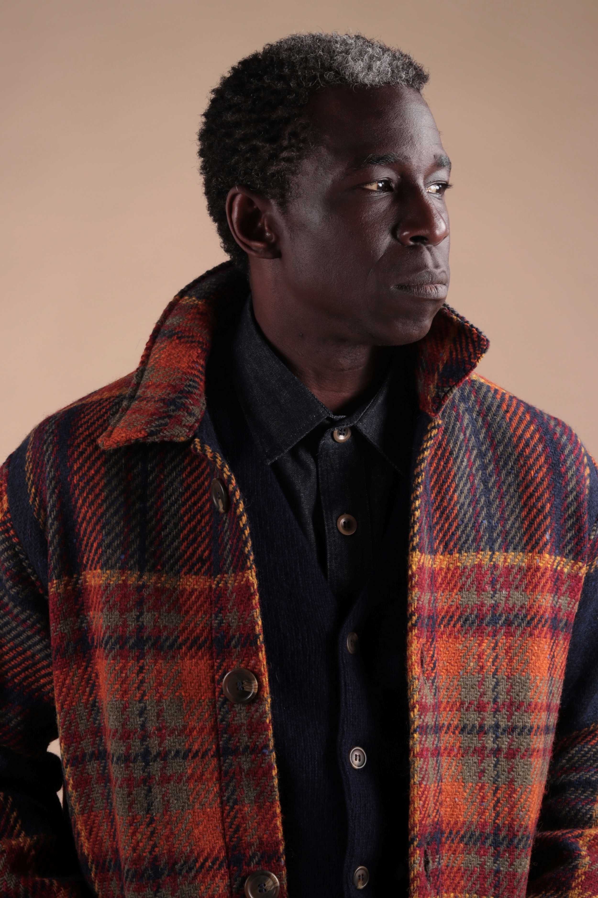 Seidarise men's Wool Coat Peacoat hooded fashion trench coat long jacket  double breasted overcoat spring autumn coats (X-Small, T11-Black) at Amazon  Men's Clothing store